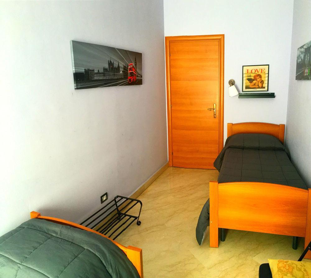 Couette-café Catania Inn Rooms 2*