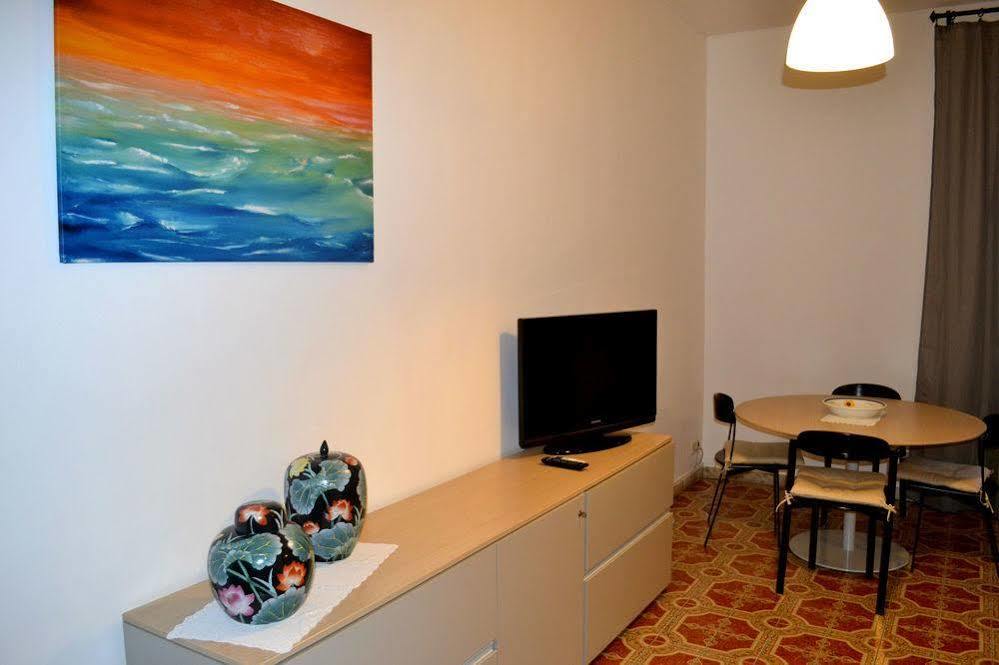 Bed & Breakfast Catania Inn Rooms Aeroporto di Catania Fontana Rossa